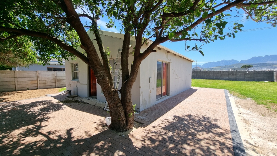 2 Bedroom Property for Sale in Die Bos Western Cape